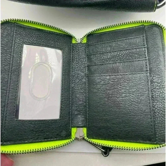 Loungefly Disney Nightmare Before Christmas Jack Skellington with wallet - Picture 4 of 10